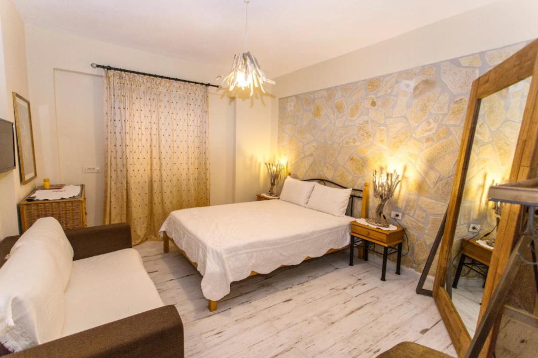 Amaryllis House Apartment Парга Екстериор снимка