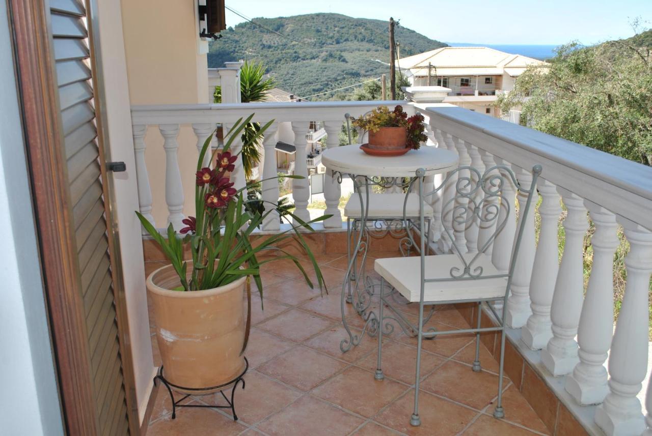 Amaryllis House Apartment Парга Екстериор снимка
